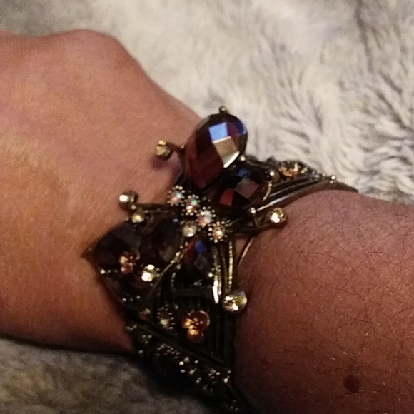 Butterfly Wrap Bracelet - Picture 6 of 6